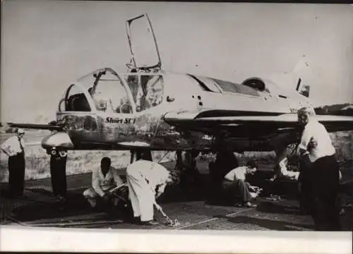 Foto Britisches Militärflugzeug SC-1, Royal Navy