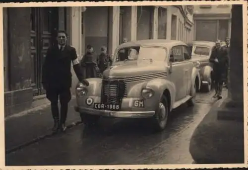 Foto Auto, Kennzeichen CGR-1968