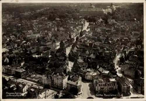 Ak Gotha in Thüringen, Stadtansicht, Schloss, Fliegeraufnahme