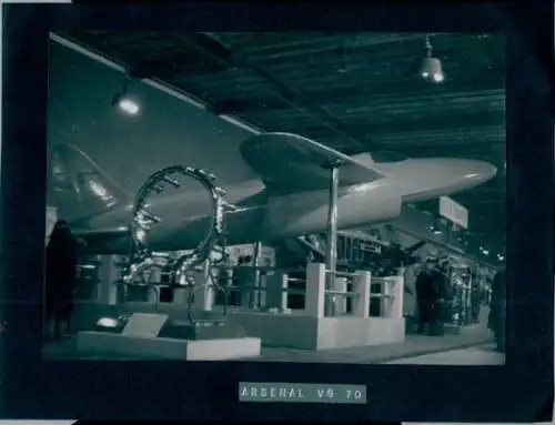 Foto Französisches Militärflugzeug, Arsenal VG70