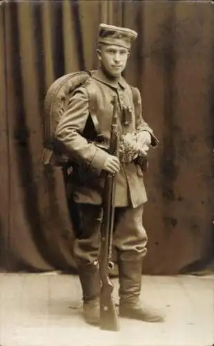 Foto Ak Wurzen in Sachsen, Deutscher Soldat in Uniform, Infanterie-Regiment 179