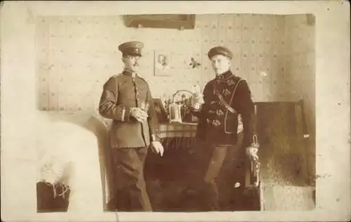 Foto Ak Offenburg in Baden Schwarzwald, Soldat in Uniform
