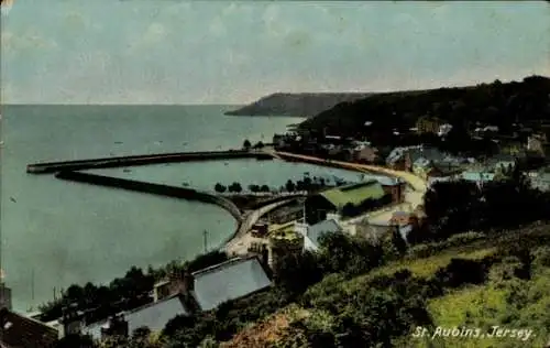 Ak Saint Aubin Kanalinsel Jersey, Panoramablick auf St. Aubins, Hafen, Küstenlandschaft, Häuser