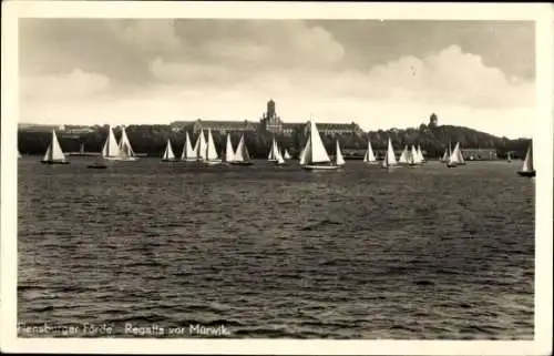 Ak Mürwik Flensburg in Schleswig Holstein, Segelboote auf der Förde, Mürwik im Hintergrund, Schön