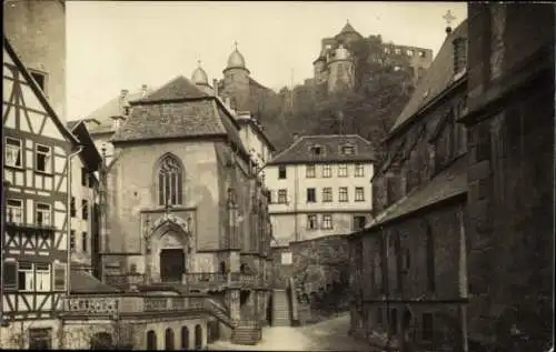 Ak Wertheim am Main, Blick auf ein s Gebäude, Fachwerkhäuser, Burg im Hintergrund
