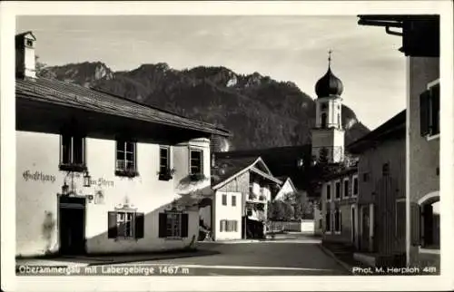 Ak Oberammergau in Oberbayern,  Labergebirge, Salthaus, Kirche