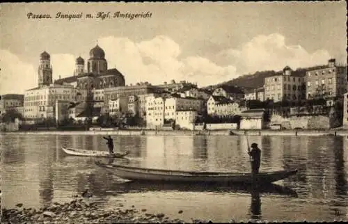 Ak Passau in Niederbayern, Motiv von  Fluss, Gebäude, zwei Personen im Boot