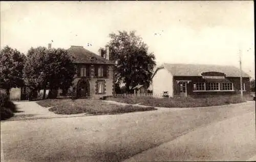 Ak Saint Léopardin d'Augy Allier, La Mairie, Salle des Fetes