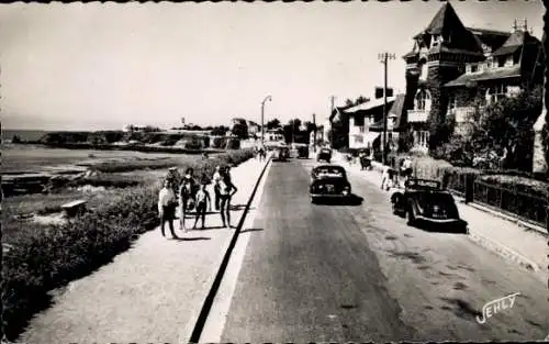 Ak Croix de Vie Vendée, Remblai, Corniche Vendeenne