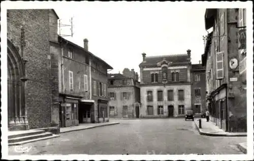 Ak Châtillon sur Chalaronne Ain, Place de l'Eglise, St-Vincent-de-Paul
