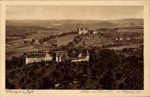 Ak Ellwangen an der Jagst Württemberg, vom Flugzeug aus, Schloss mit Schönenberg