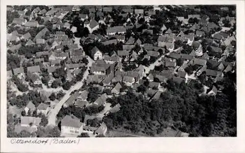 Ak Ottersdorf Rastatt im Schwarzwald Baden, Luftaufnahme von Ottersdorf, viele Häuser und Bäume