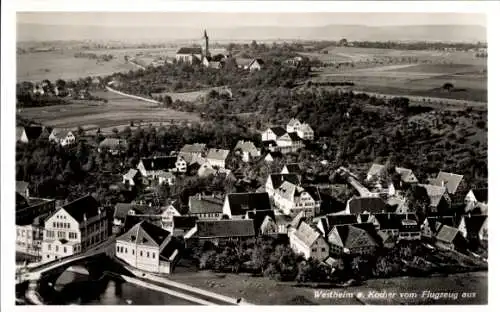 Ak Westheim in Westfalen Marsberg im Sauerland, Luftaufnahme von  Stadtansicht, Kirche, ländliche