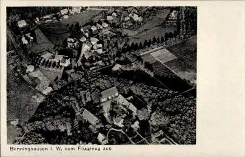 Ak Benninghausen Lippstadt in Westfalen, Luftaufnahme von  ländliche Umgebung, Häuser, Felder