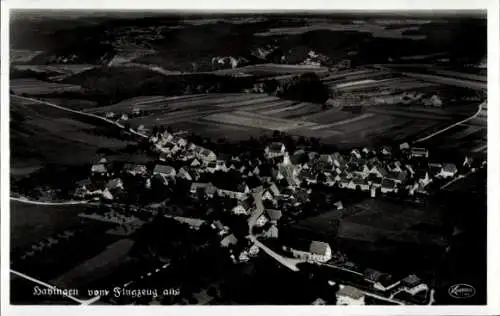Ak Hayingen auf der Schwäbischen Alb, Luftaufnahme von  ländliche Umgebung,  Architektur