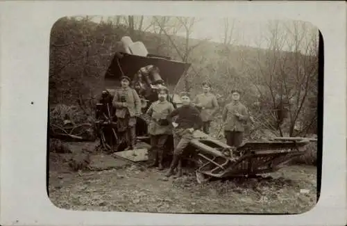 Foto Ak Lens Pas de Calais, Deutsche Soldaten in Uniformen, 21cm-Mörser