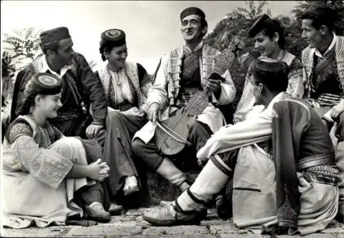 Ak Montenegro, Gruppe in montenegrinischer Tracht, Musiker
