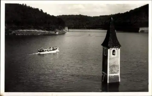 Ak Vranov nad Dyjí Frain an der Thaya Südmähren, Blick auf einen See mit Boot, Fachwerkturm im Wa