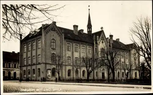 Ak Chrudim Region Pardubice, Mest Divci Skola