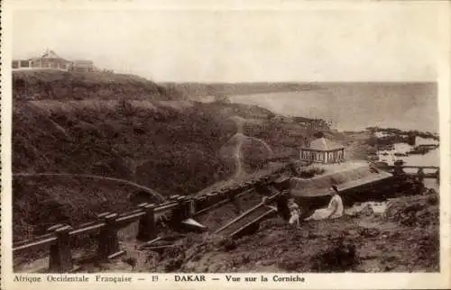 Ak Dakar Senegal, Afrika, Küstenansicht, Gebäude, Menschen