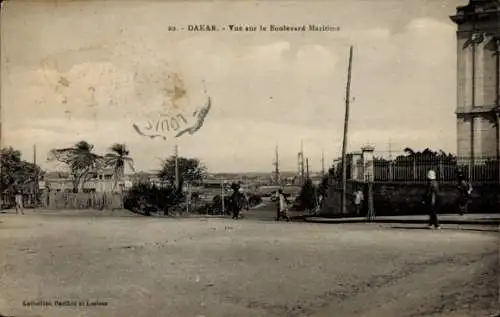 Ak Dakar Senegal, Blick auf den Boulevard Maritime, Stadtlandschaft, Palmen, Straße