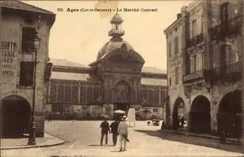 Ak Agen Lot et Garonne, Markthalle,  Gebäude, schwarze & weiße Fotografie, Personen im Vordergrun