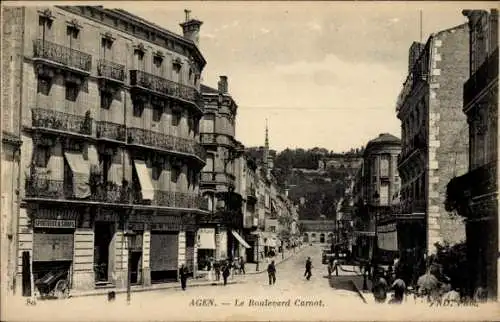 Ak Agen Lot et Garonne, Boulevard Carnot, Architektur, Menschen,  