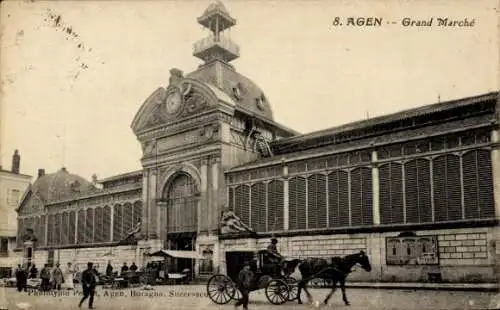 Ak Agen Lot et Garonne, Großer Markt,  Architektur, Pferd und Wagen, Menschen