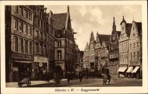 Ak Münster in Westfalen, Roggenmarkt,  Architektur, Stadtansicht, Personen auf der Straße