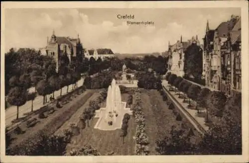 Ak Krefeld am Niederrhein, Bismarckplatz, Denkmal, Fontaine