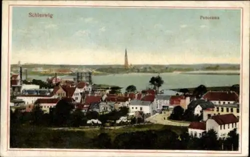 Ak Schleswig an der Schlei, Panoramablick auf  Stadtansicht, Hafen, Kirchensturm