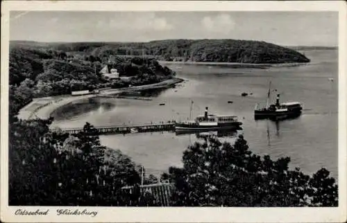 Ak Glücksburg an der Ostsee, Ostseebad  Pier, Schiffe, Natur, Landschaft