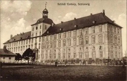 Ak Schleswig an der Schlei, Schloß Gottorp,   Architektur, Wolken, Gebäude, Park