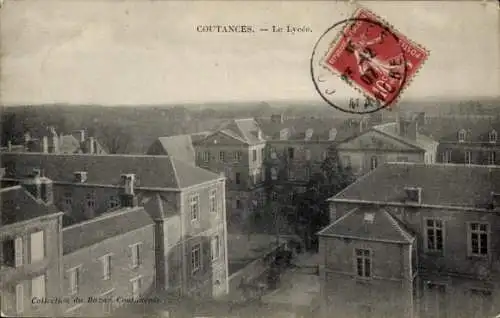 Ak Coutances Manche, Blick auf das Lycée,  Architektur, schwarz-weiß