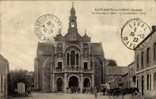 Ak Saint-Martin-de-Connee Mayenne, La Chapelle du Chene, Le facade, August 1922