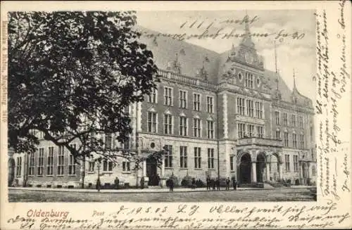 Ak Oldenburg im Großherzogtum Oldenburg, Gebäude in   Architektur, schattiger Baum im Vordergrund