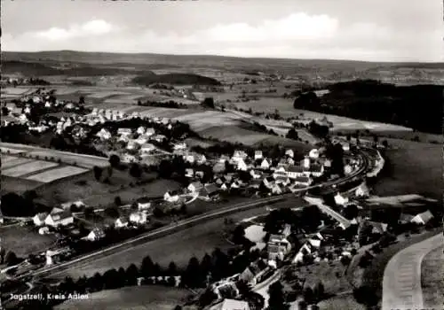 Ak Jagstzell in Württemberg, Luftaufnahme von  ländliche Umgebung, viele Häuser