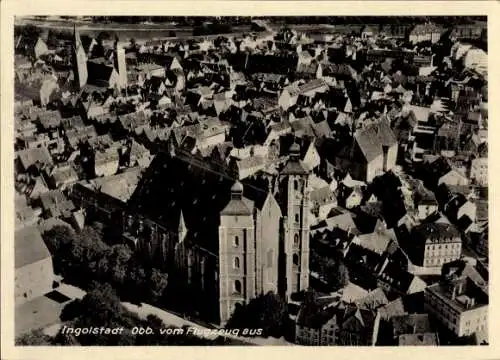 Ak Ingolstadt an der Donau Oberbayern, Luftaufnahme von   Architektur, Stadtansicht
