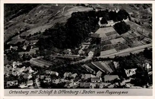 Ak Ortenberg in Baden, Fliegeraufnahme, Schloss