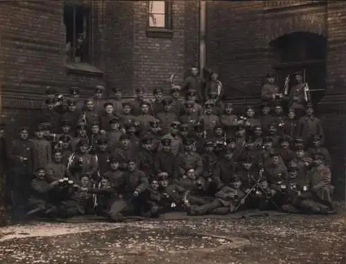 Foto Deutsche Soldaten in Uniformen, Gruppenfoto, Hamburg
