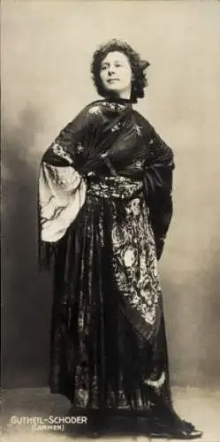Ak Opernsängerin Gutheil-Schoder als Carmen, Standportrait