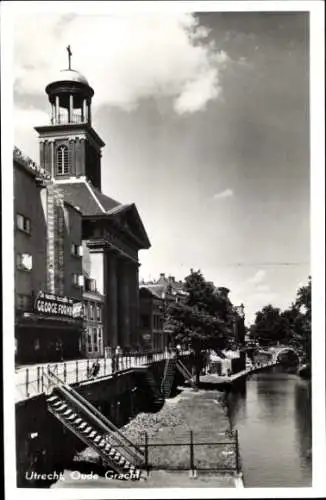 Ak Utrecht Niederlande, Oude Gracht, Blick auf Kirche und Kanal, George Form, Schwarz-Weiß-Foto