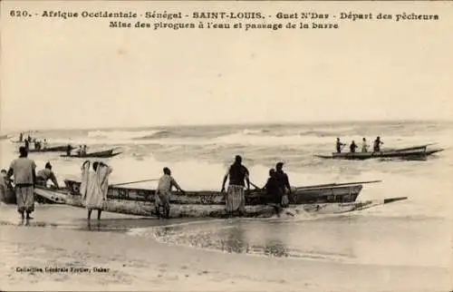 Ak Saint Louis Senegal, Guet N'Dar, Abfahrt der Fischerboote