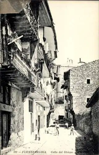 Ak Hondarribia Fuenterrabia Baskenland,  Calle del Obispo, enge Gasse,  Gebäude