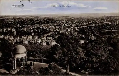 Ak Wiesbaden in Hessen, Blick von Neroberg,  Gebäude, Landschaft,  