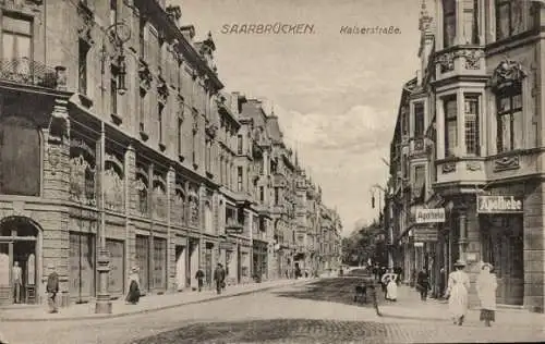 Ak Saarbrücken, Blick in die Kaiserstraße, Apotheke