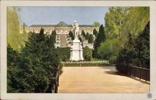 Ak Potsdam, Sanssouci, Schloss, Terrassen, Denkmal
