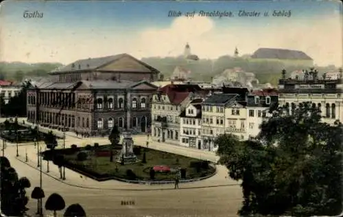 Ak Gotha in Thüringen, Blick auf Arnoldiplats, Theater, Schloss, farbenfrohe Ansicht