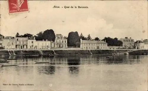Ak Ablon Calvados,  mit Blick auf den Quai de la Baronnie, Häuser am Wasser, Bäume