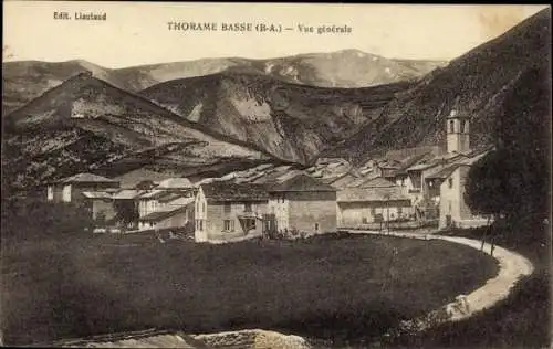 Ak Thorame-Basse Alpes-de-Haute-Provence, Vue générale